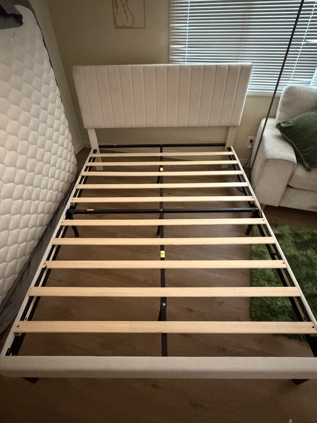 Upholstered bed frame