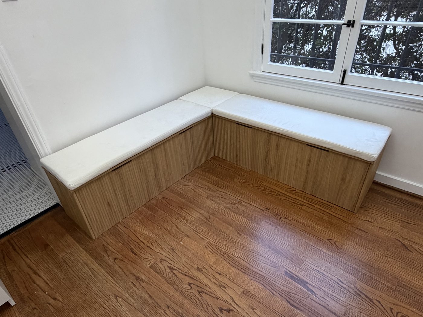 Built-in window bench