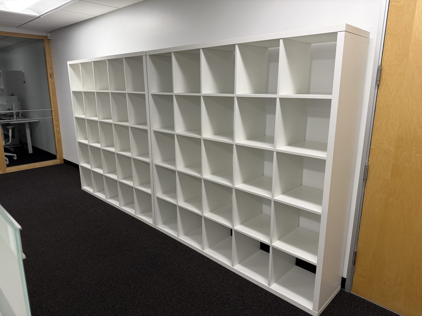 Cube shelving unit