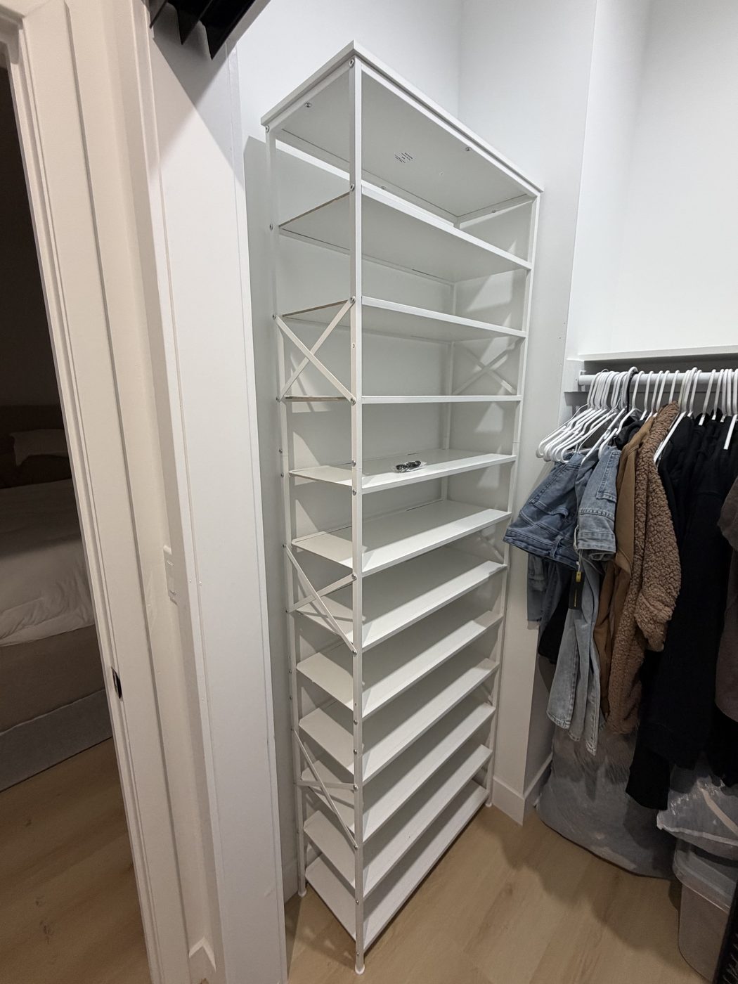 Shoe rack